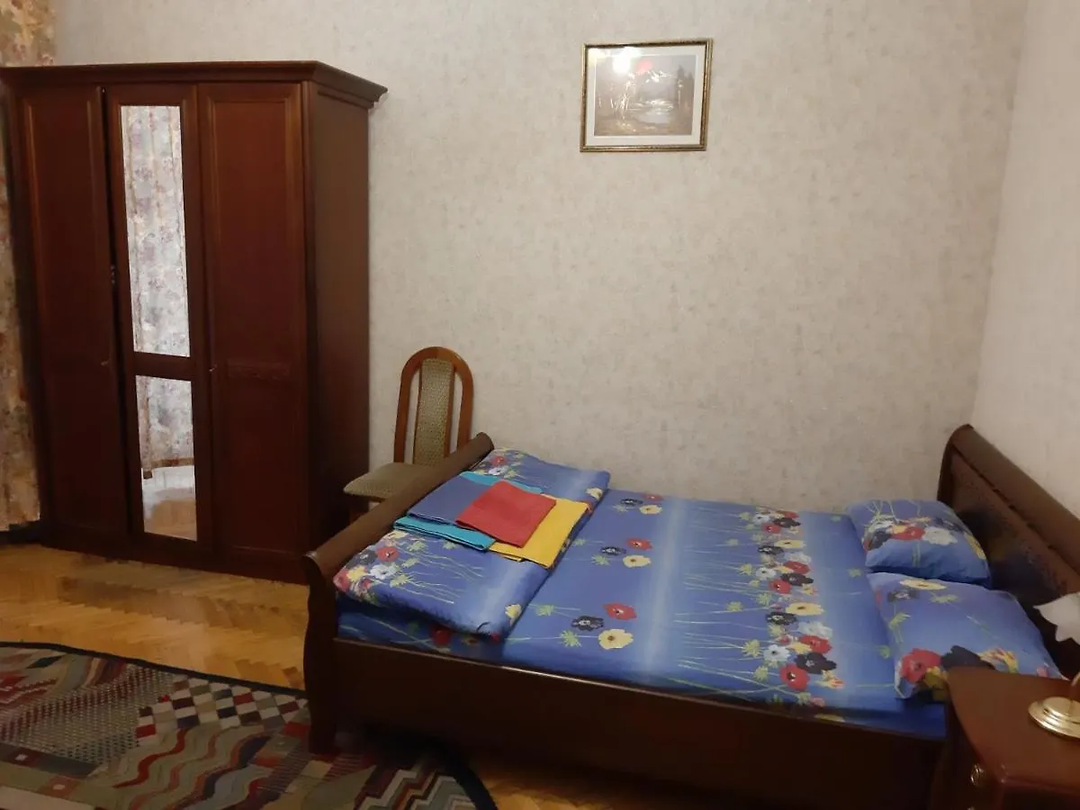 Apartments Near Khreshchatyk-Absolut Киев