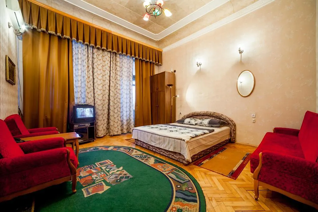 Apartments Near Khreshchatyk-Absolut Киев 0*,  Украина