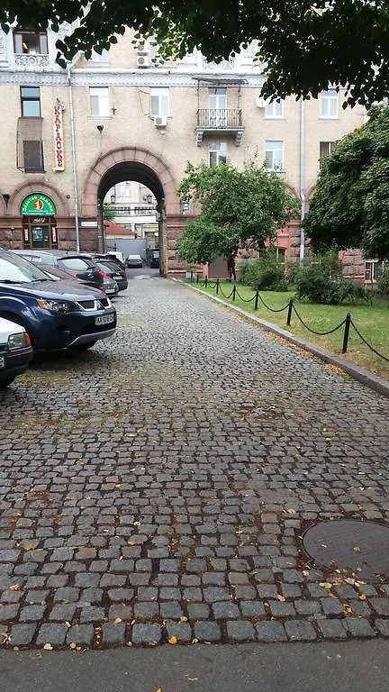 Apartments Near Khreshchatyk-Absolut Киев